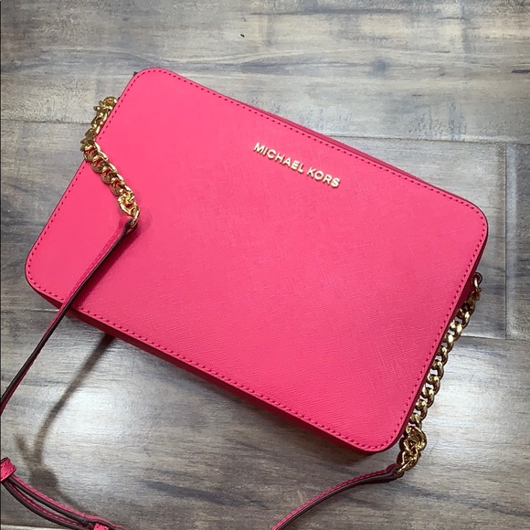 MICHAEL KORS LG EW CROSSBODY Bag Electric Pink - Picture 2 of 16
